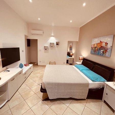 Casa Dei Fiori Villa Каровиньо Екстериор снимка